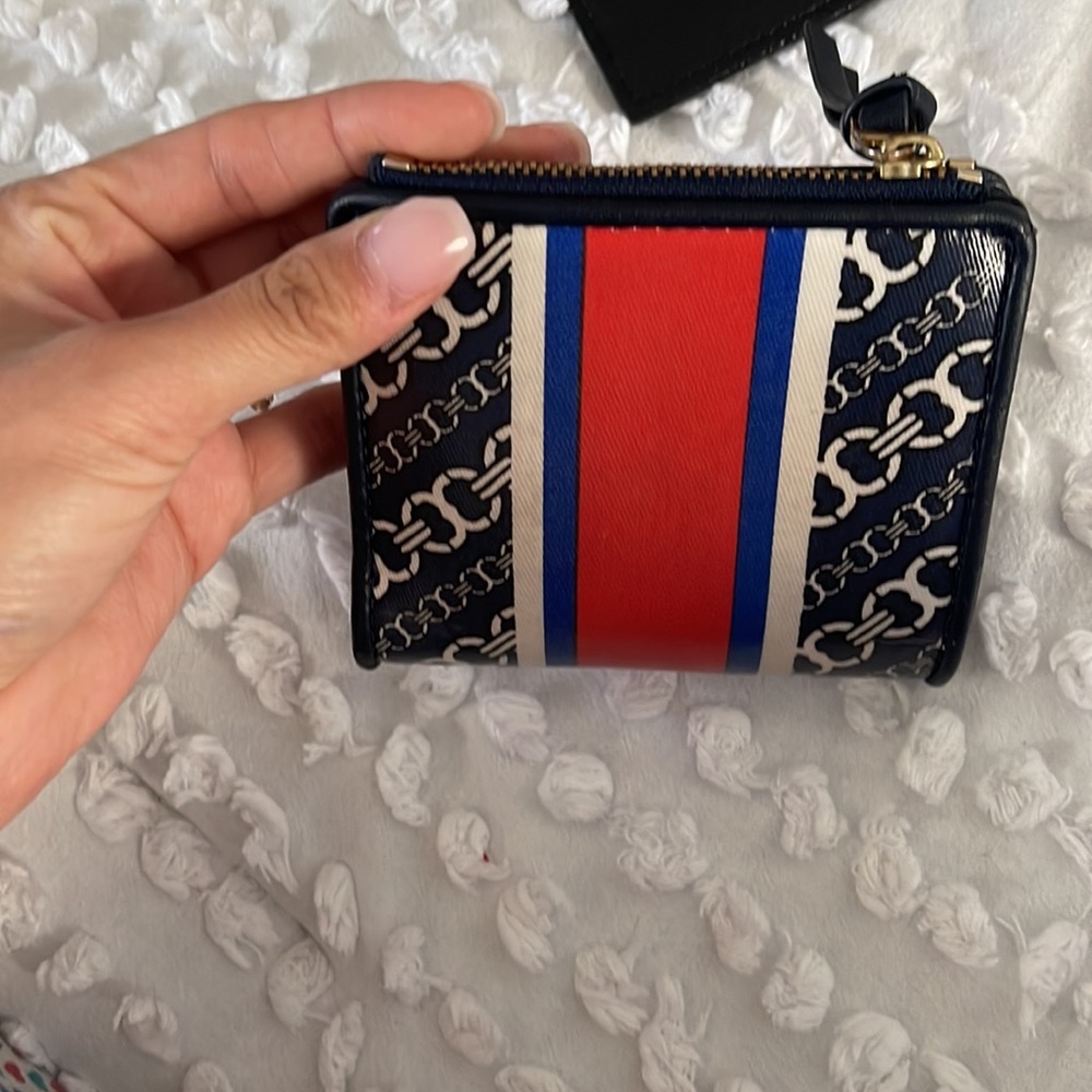 Tory Burch wallet - Picture 4 of 4